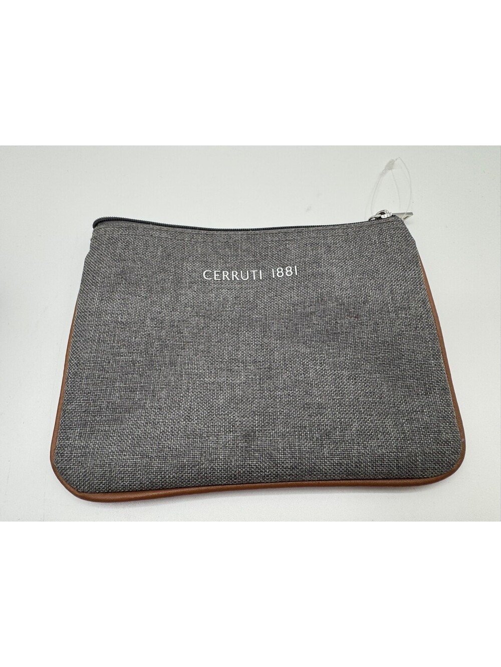Lufthansa Cerruti 1881 Amenity Kit Travel Pouch Only Gray Zipper Bag Airline
